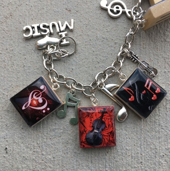 Music Bracelet Violin